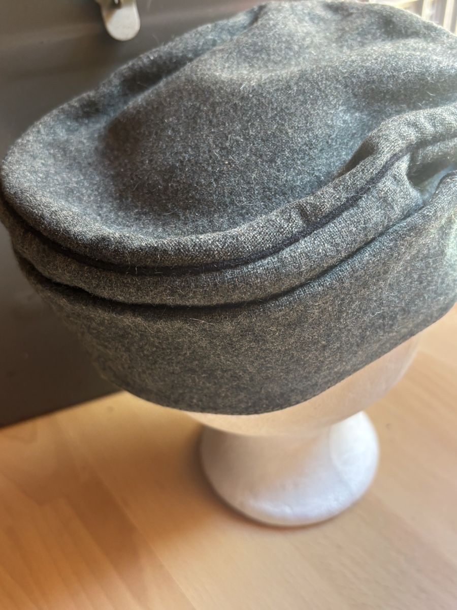 Schweizer Armee Copricapi, berretti & cappellini: Casquette militaire suisse – Usato da Evionnaz venduto da roh_l5yz 2