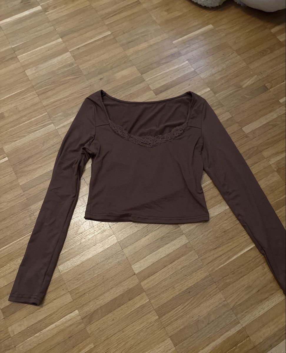 Tops: Top manches longues marron avec dentelle taille S – Neu (gemäss Beschreibung) aus Perroy von gio_qvk7