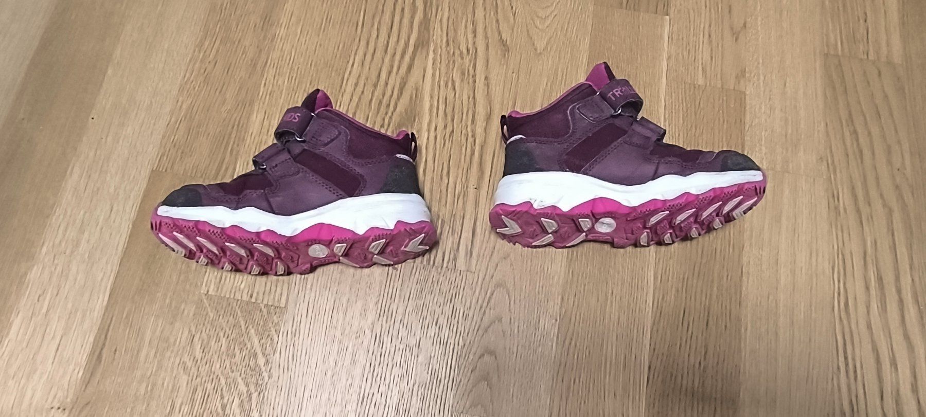 Scarpe per ragazze: Mädchen Wander- & Ballerina Schuhe Gr. 27 – Usato da Endingen venduto da zaratusta 4