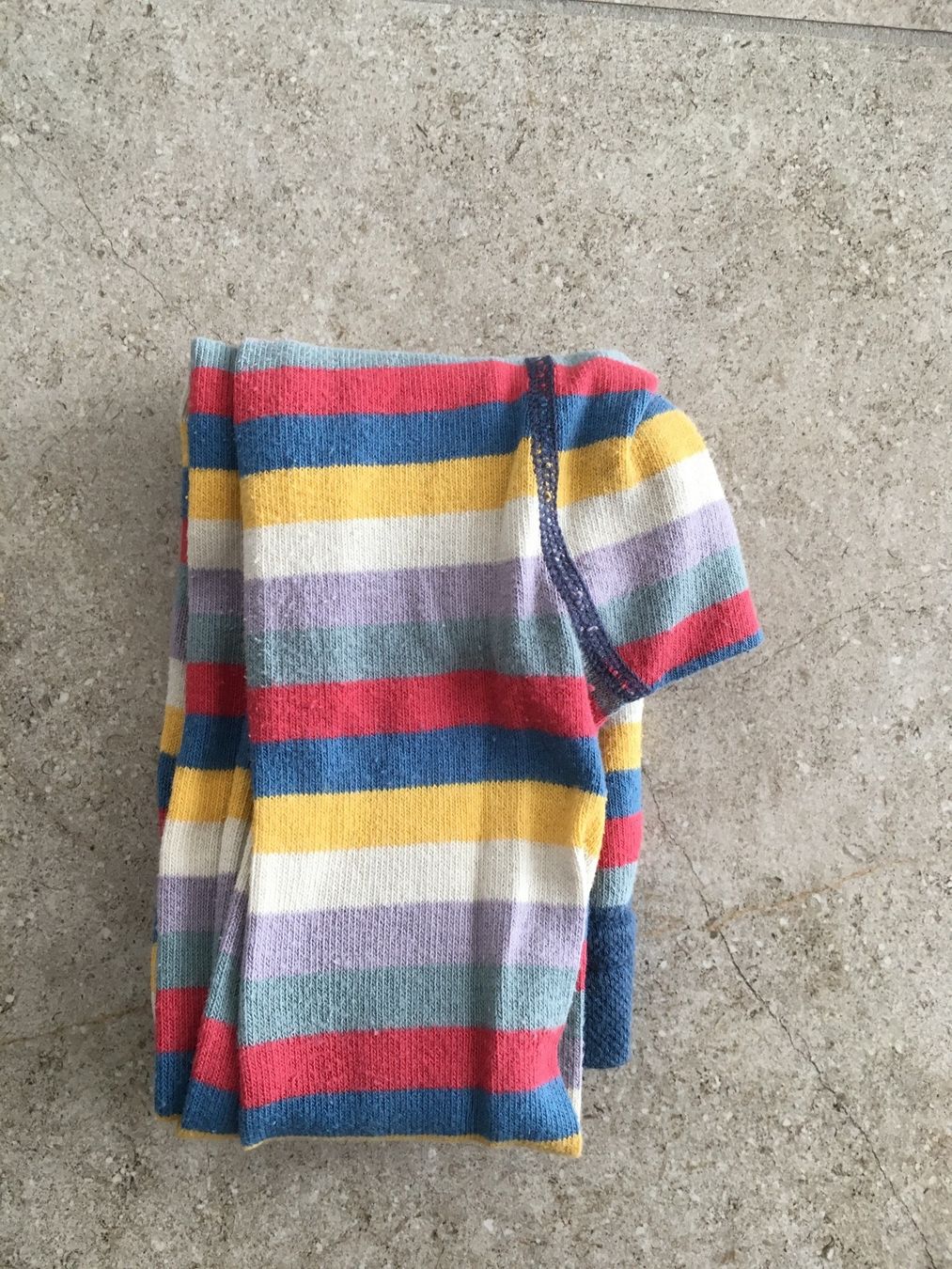 Tchibo Pantaloni: TCM Legging Ringel gestreift  Gr. 122/128 – Usato da Gächlingen venduto da Tara_devi 2