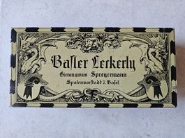 Antike Blechdose Basler Leckerli / Hieronymus Spreyermann