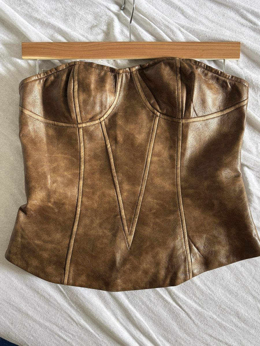 Top: Faux leather corset top  – Usato da Wallisellen venduto da eli_v7dn 3
