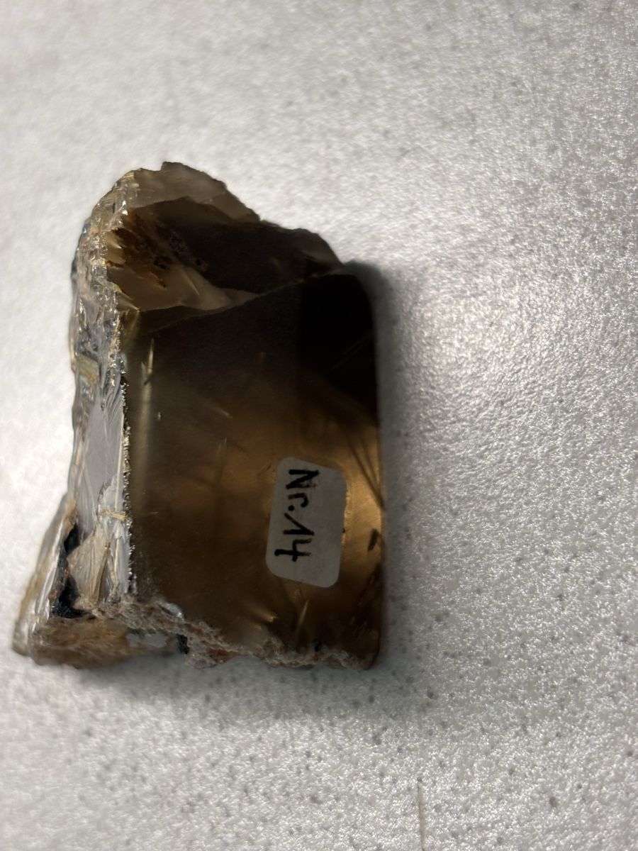 Mineralien & Heilsteine: Rauchquarz mit Rutil + Hämatit ca5x5x5cm ca90g – Gebraucht aus Zürich von mbi_5bsz 2