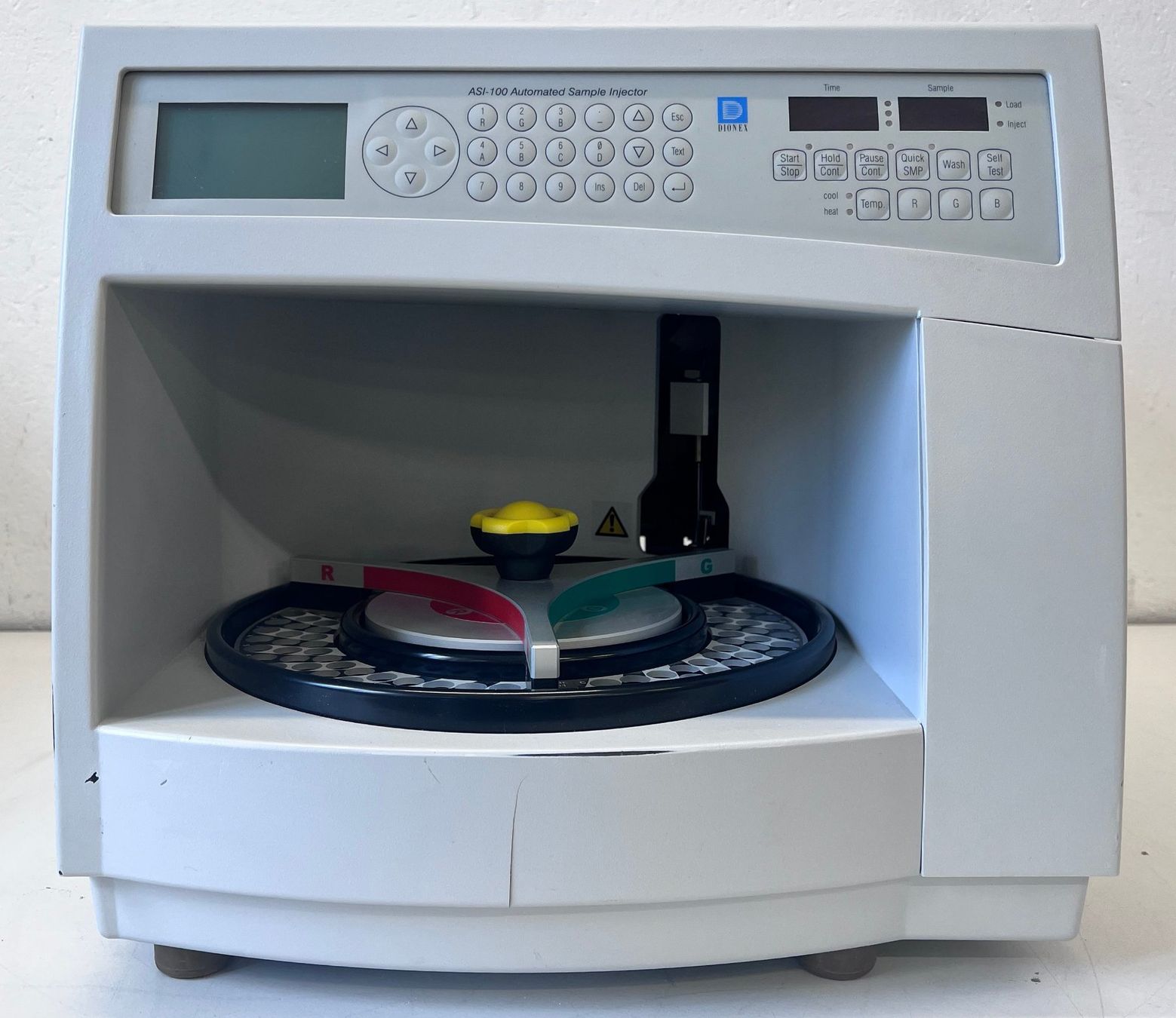 Accessori da laboratorio: Dionex ASI-100 Automated Sample Injector 5810.0010 – Usato da Niederdorf venduto da LeptonAG_Labor 1
