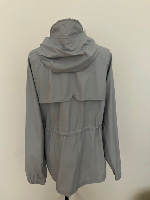 Rains Jacken: Veste imperméable grise Rains, T M/L – Gebraucht aus Marin-Epagnier von rchouchouu 1