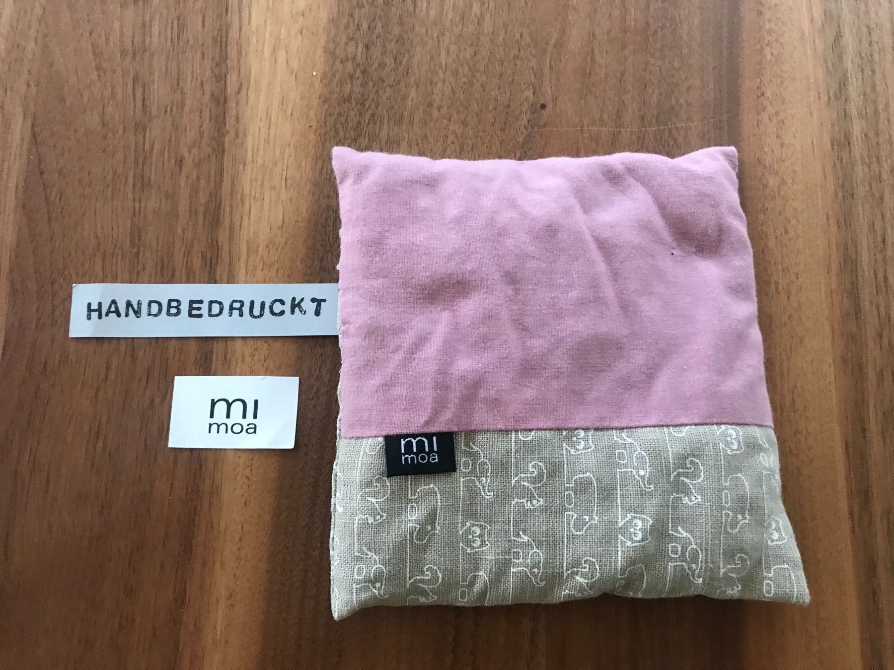 Cuscini: mimoa Kirschstein_Säckli HANDBEDRUCKT – Nuovo e nell'imballaggio originale da Luzern venduto da HuberRenat