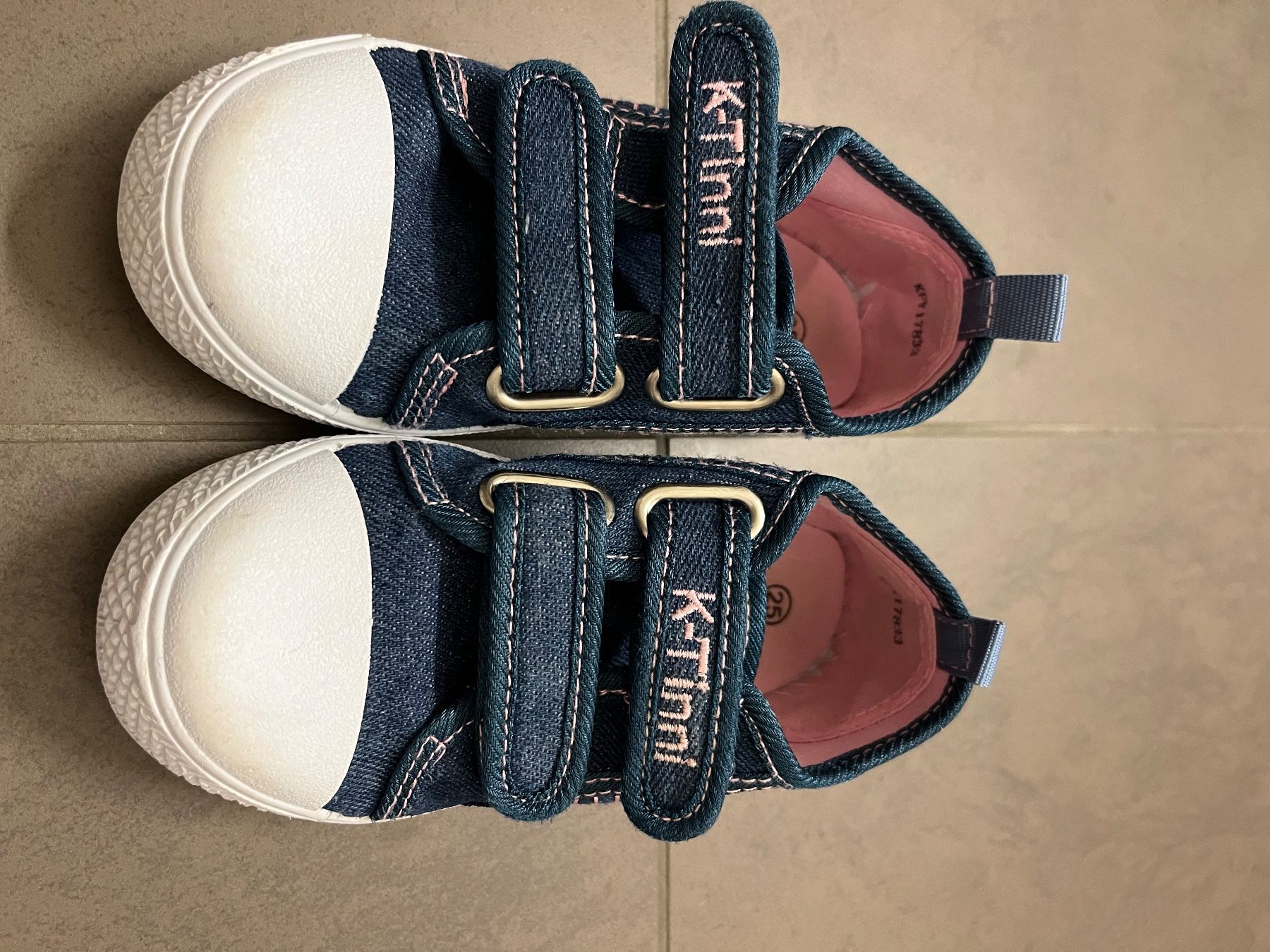 Scarpe per ragazze: Turnschuhe 25 – Usato da Zürich venduto da Gabi_78 3