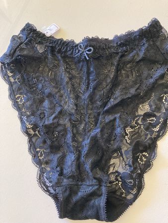 Slip neuf taille 38 marque Boléro