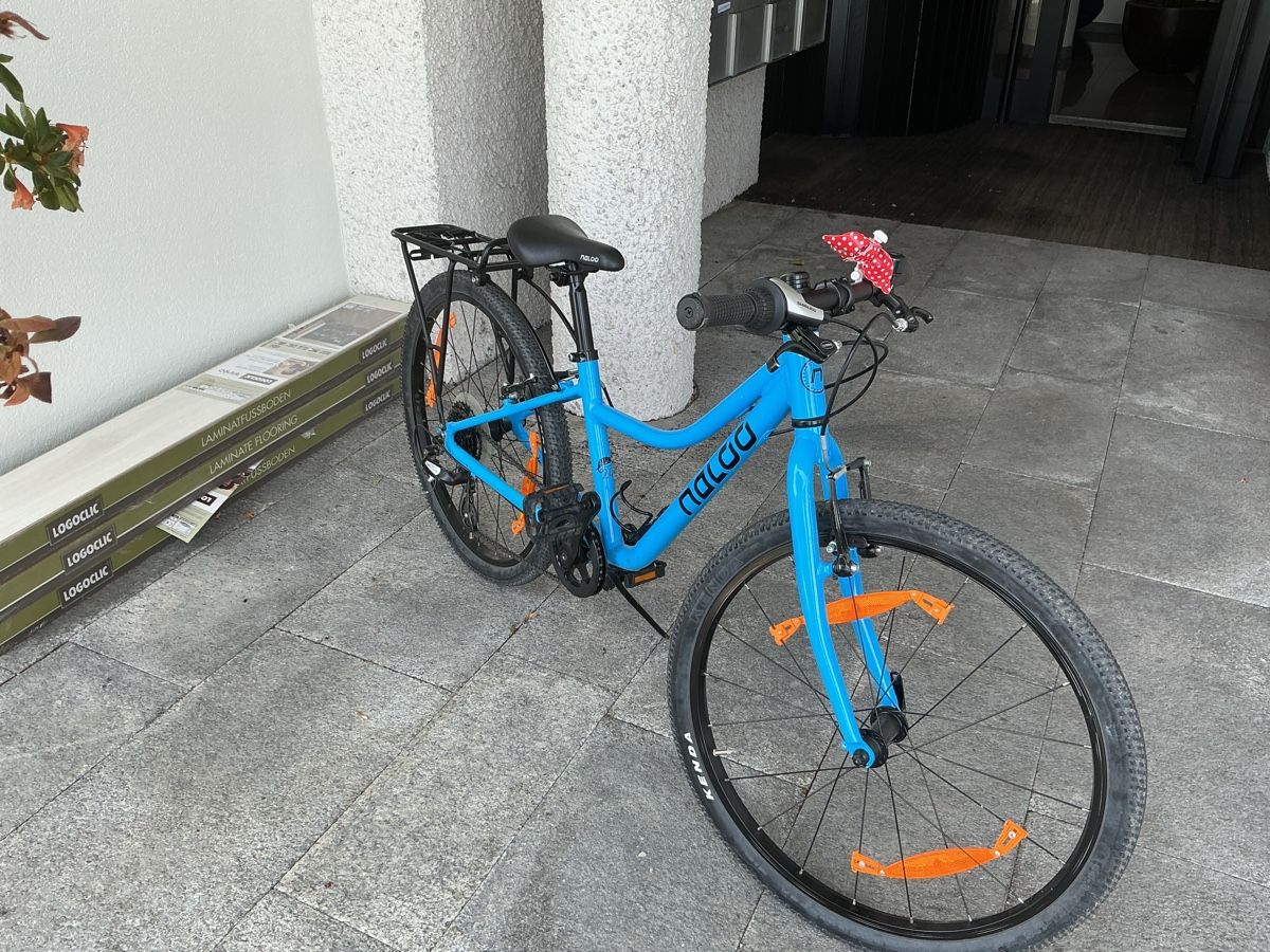Naloo Vélos: Naloo Kindervelo, Grösse 24 – D'occasion à Kilchberg ZH par Juniper8 4