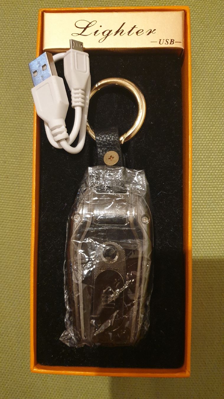 Accendini: FEUERZEUG  USB – Nuovo e nell'imballaggio originale da Thun venduto da Vecgou