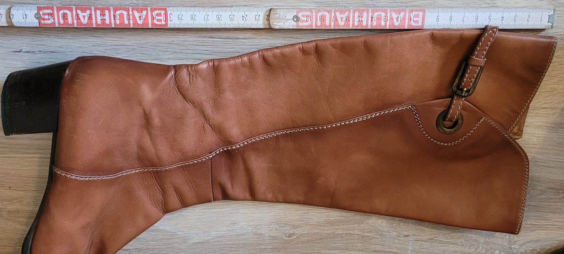 Scarpe da donna: Lederstiefel Damen – Usato da St. Silvester venduto da misterdollar 3