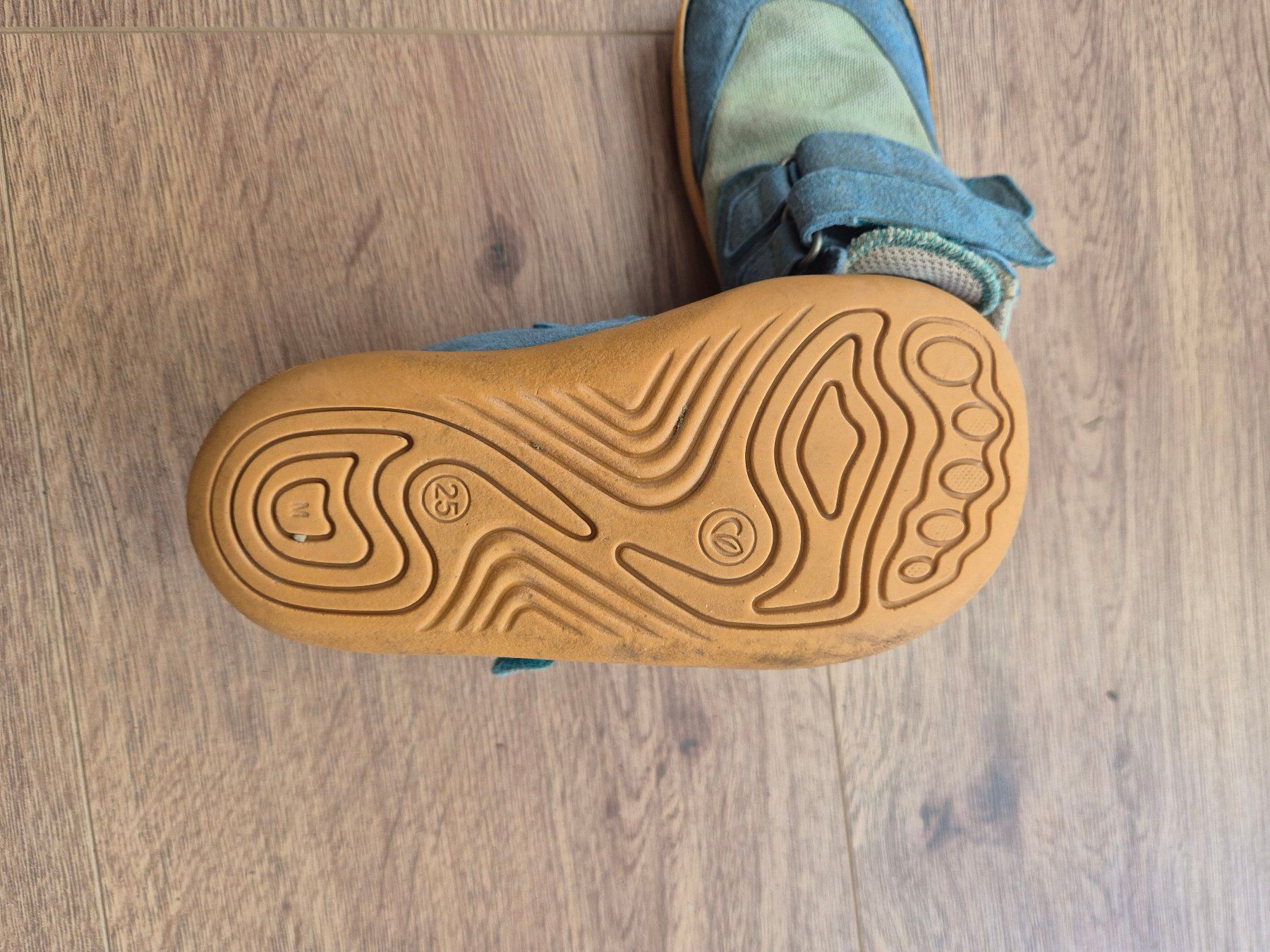 Chaussures garçon: Barfuss Schuhe Gr. 25 – D'occasion à Andelfingen par Dumdidum 1