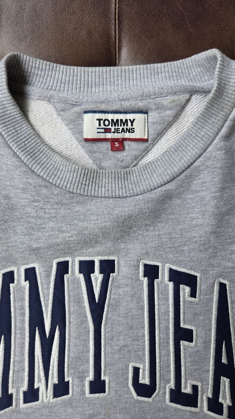 Tommy Hilfiger Pullover & Sweatshirts: Pullover von Tommy Jeans in S – Neu (gemäss Beschreibung) aus Kreuzlingen von MeinKleinesAtelier 2