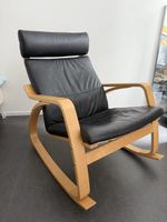 IKEA Schaukelsessel aus Holz und schwarzem Leder