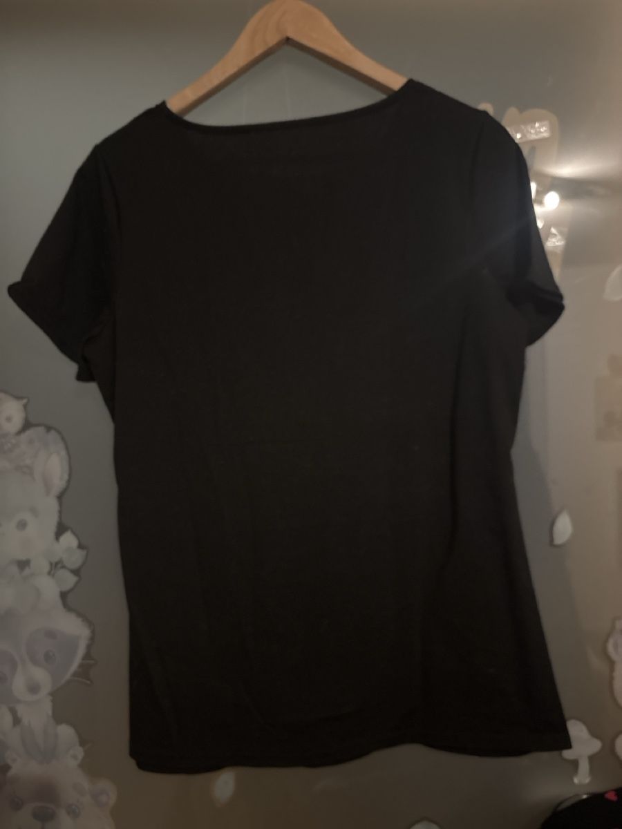 T-shirt: Damen Still-T-Shirt Schwarz – Usato da Grafenried venduto da hollywoodprincess 2
