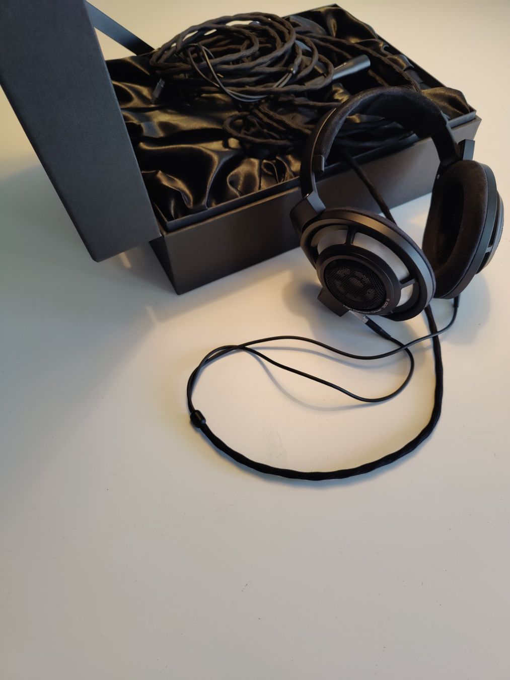 Sennheiser Cuffie: Sennheiser HD800S Kopfhörer, neuwertig – Usato da Brütten venduto da jon_wvw2 2