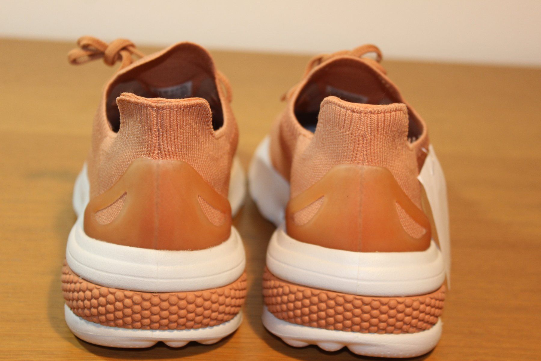 Geox Scarpe da donna: Geox Damen-Sneaker, Gr. 38 – Nuovo (secondo la descrizione) da Basel venduto da Mila_Graf 5