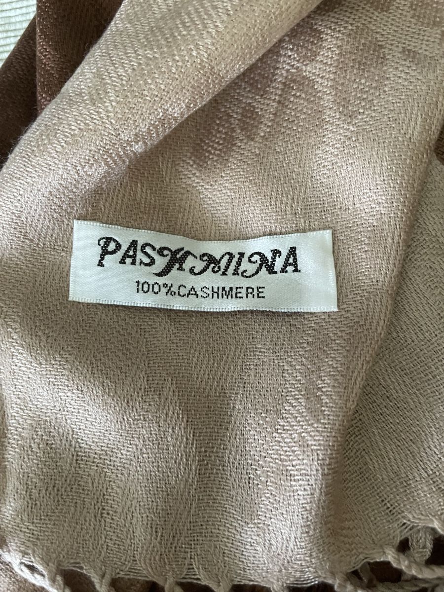 Foulard & Sciarpe: Cashmere-Schal – Usato da Büren an der Aare venduto da mii_57vx 1