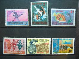 Vietnam 1971/75 Süd Briefmarken */**