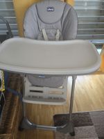 Chaise haute Chicco, grise, bon état
