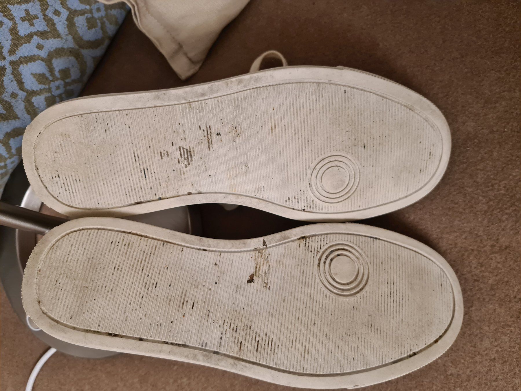 Damenschuhe: Sneaker von MOA Master weiss/gold/schwarz Gr. 38 – Gebraucht aus Wettswil von urs_c9n7 3