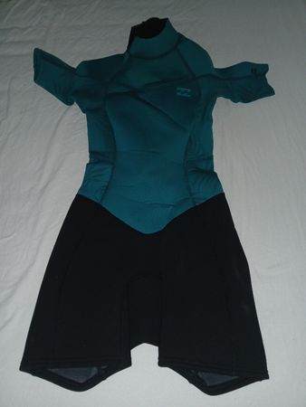 Neopren kurz Billabong EUR 4 USA 0