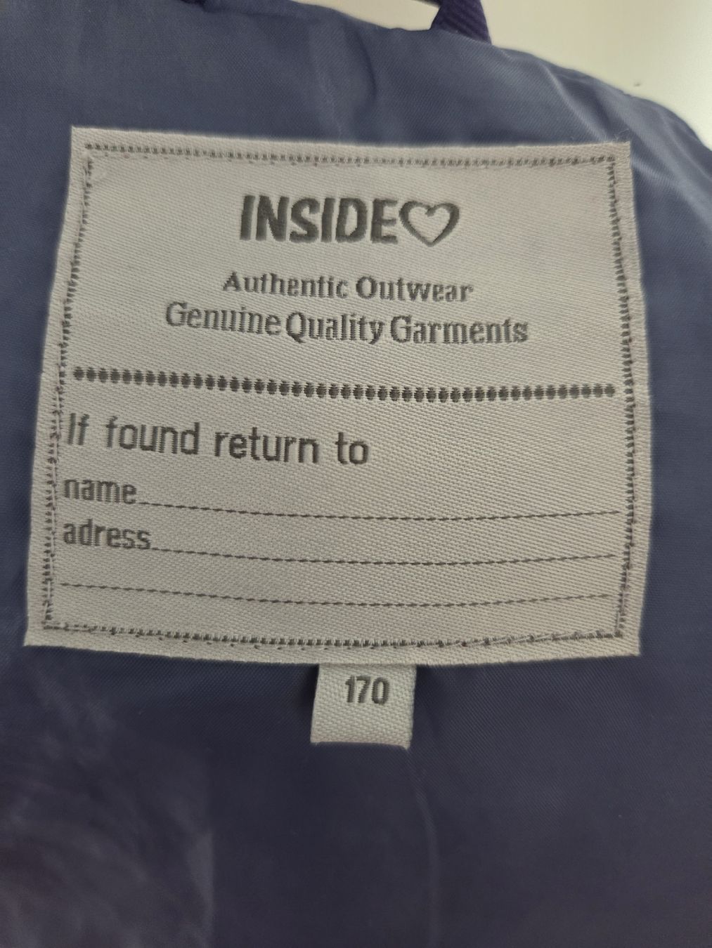 Altro abbigliamento per bambino: Kinder Weste mit Kaputze – Usato da Aarau venduto da crissta 2