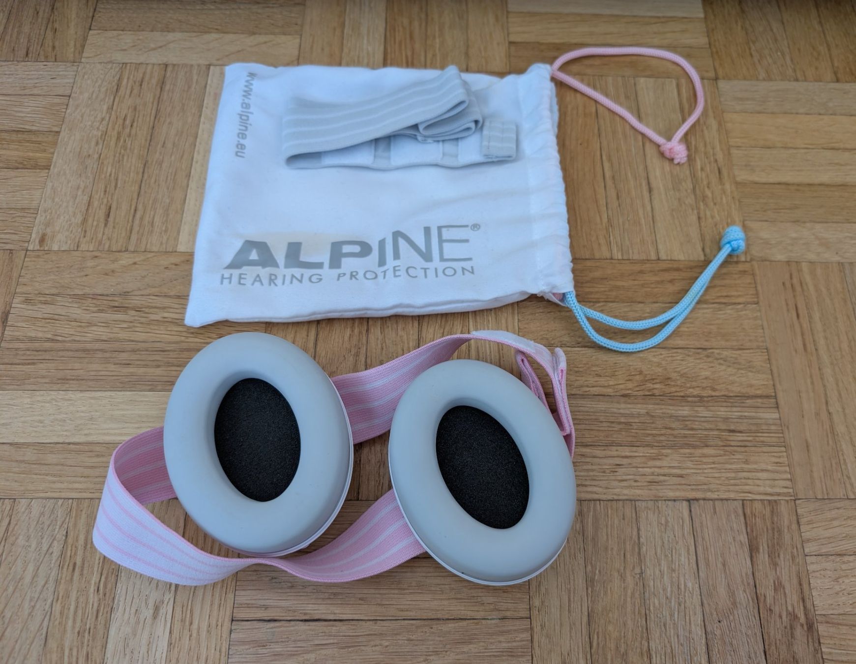 Alpine Protezione per viso e udito: Casque antibruit Alpine Muffy bébé – Usato da Genève venduto da CorpNMJ 1