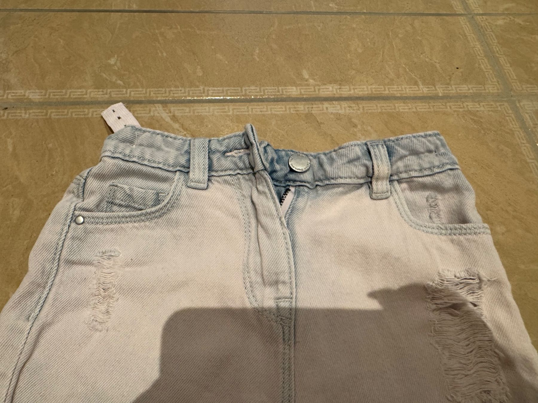 Next Pantaloni: NEXT NWT coolste Shorts, 5J 110 – Nuovo (secondo la descrizione) da Klingnau venduto da Markus14 2