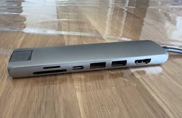 Hub USB-C 6 en 1 multi-ports MacBook Gris foncé