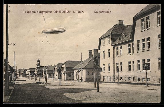 Cartoline postali: Ohrdruf, Zeppelin über dem Truppenübun – Usato da Berlin venduto da bartko-reher