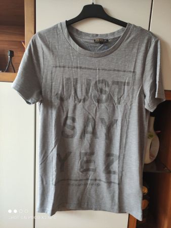 Ganz Neue T-Shirt von REVIEW (M)