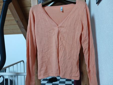 Pale peach ladie's cardigan from SoyaConcept size S