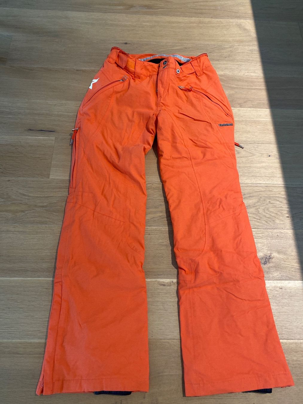 Completi & Tailleur: Skianzug Zimtstern – Usato da Bolligen venduto da Noeggeli10 2