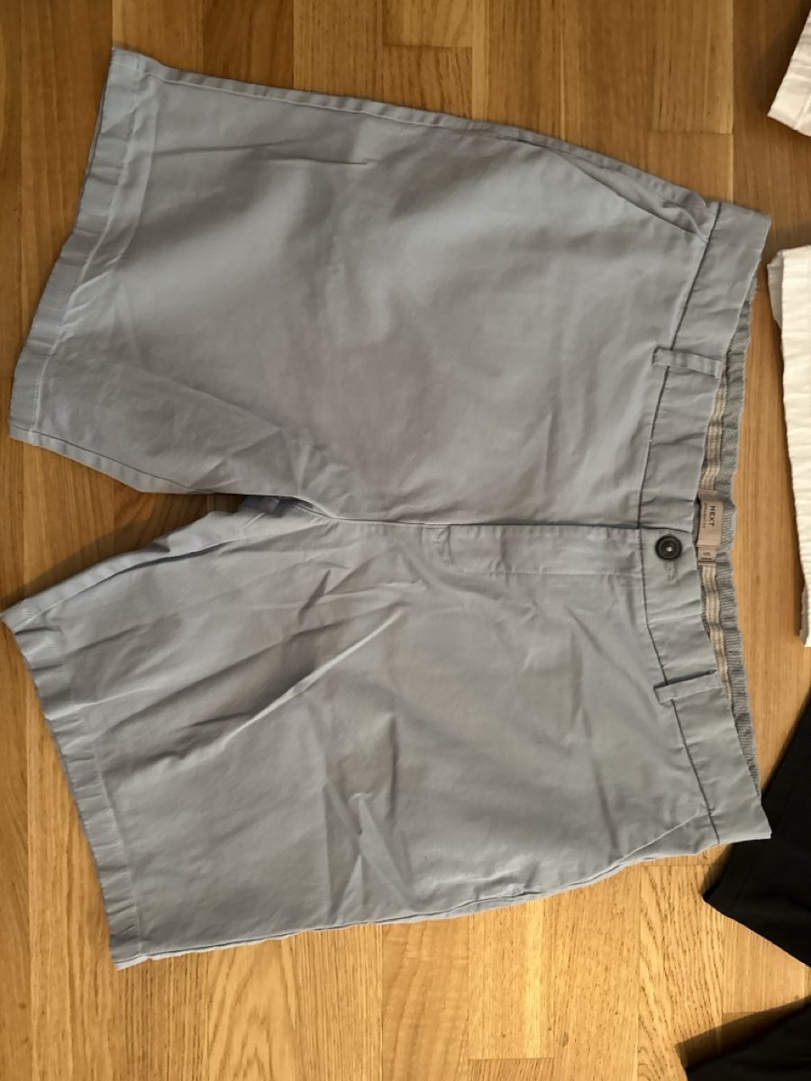 Next Lotti di vestiti: NEXT Chino Shorts NEU Grösse W42 Long – Nuovo e nell'imballaggio originale da Uster venduto da ERIC7777777 6