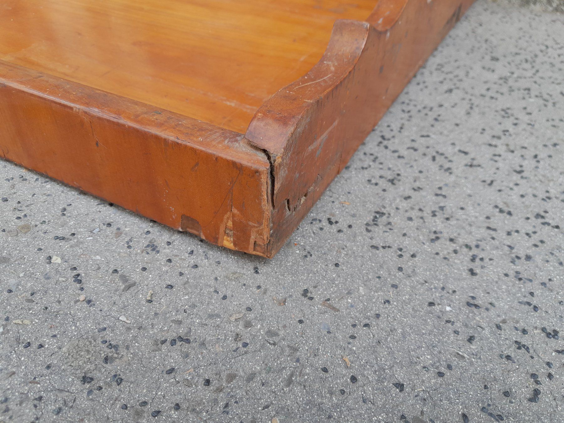 Servierplatten: Sehr grosses Vintage Serviertablet Holz – Gebraucht aus Männedorf von Bel-view 2