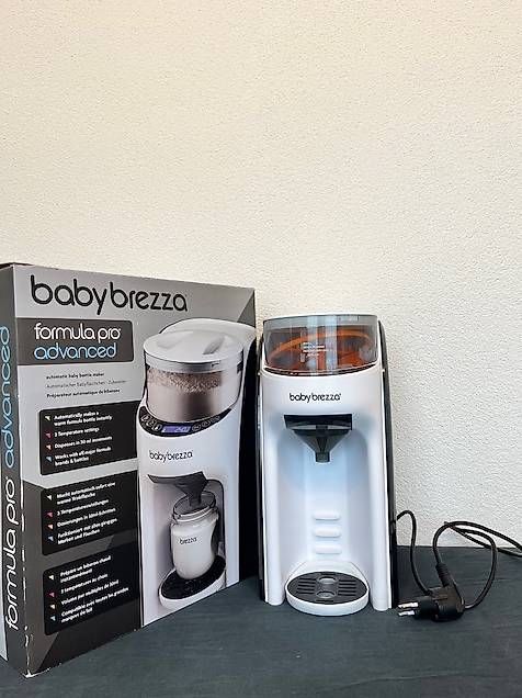 Pasti del neonato: Baby Brezza formula pro advanced  – Usato da Schattenhalb venduto da -Maja-