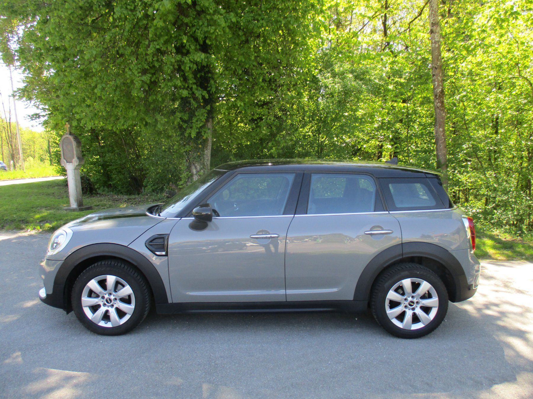 Mini Automobili: Mini Countryman – Usato da Riedholz venduto da Riedholz-Garage 6