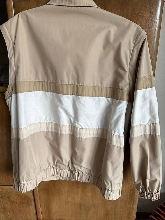 Giacche: Jacke/Gilet reversible – Usato da Bern venduto da aiz_2xxb 1