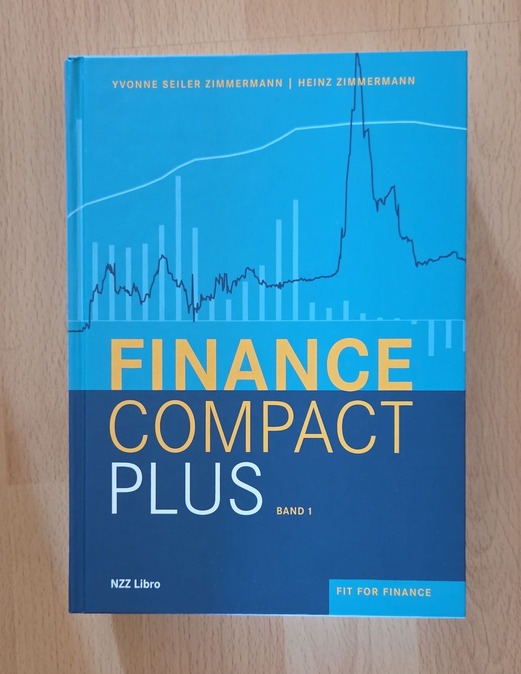 Libri: FINANCE COMPACT PLUS BAND 1 Buch – Nuovo (secondo la descrizione) da Basel venduto da claudi88