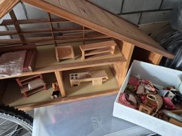 Wertvolle Puppenhaus aus Holz