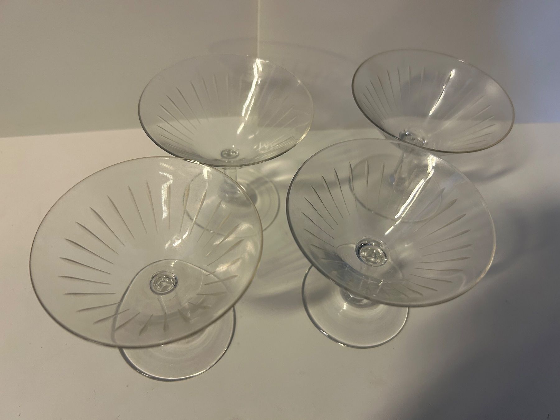 Bicchieri: 4 Champagner- oder Cocktailglaeser,  Vintage 50er/60er – Usato da Aesch BL venduto da BernisFlomi 1