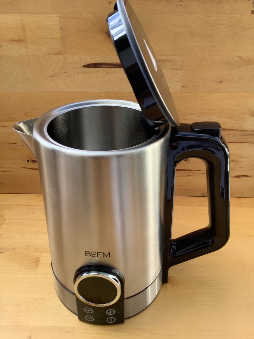 Bollitori: Beem Wasserkocher, Edelstahl, 1.7L, mit Touch-Display – Usato da Biel-Benken BL venduto da teakesj 1