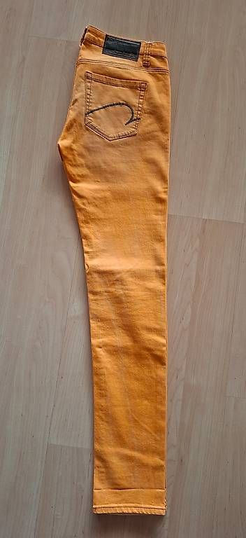 Jeans: Jeans – Gebraucht aus Bubikon von Mis_nl7l