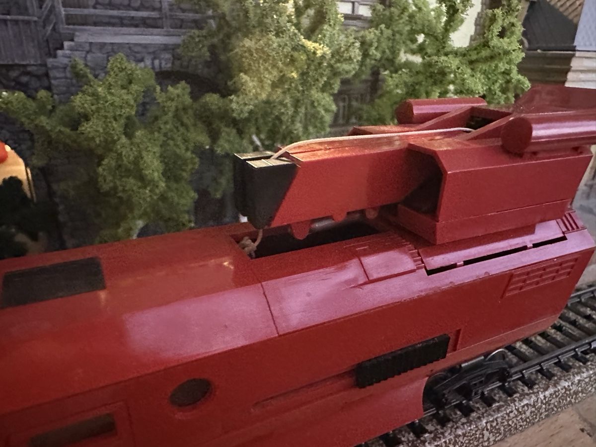 Märklin Modelleisenbahnen: Märklin ALPHA Booster Wagen – Gebraucht aus Lupsingen von New-Haven 1