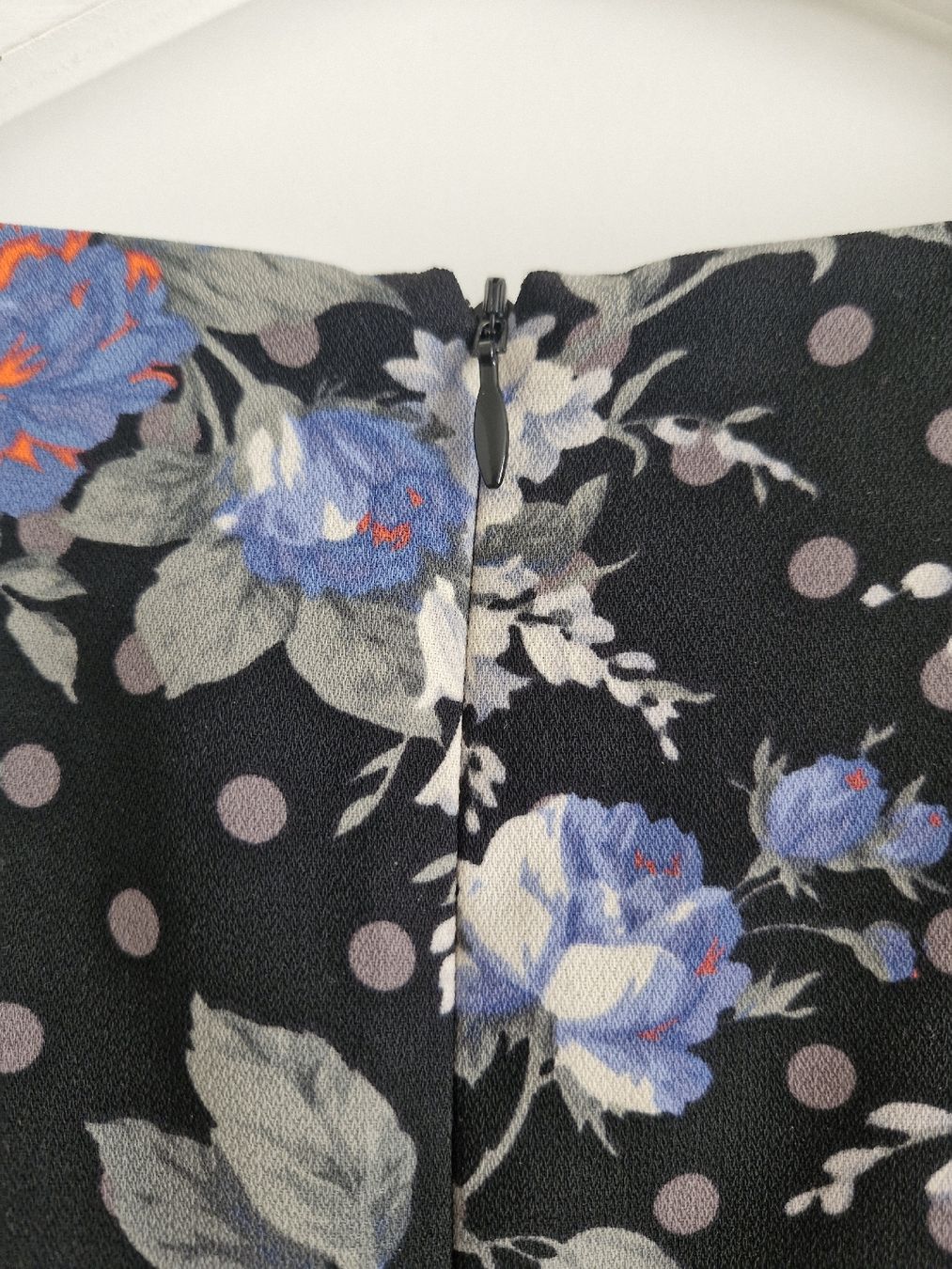 Vestiti: Oasis Kleid, Blumenmuster, Grösse 42 – Usato da Breitenbach venduto da sabrinaa95 4