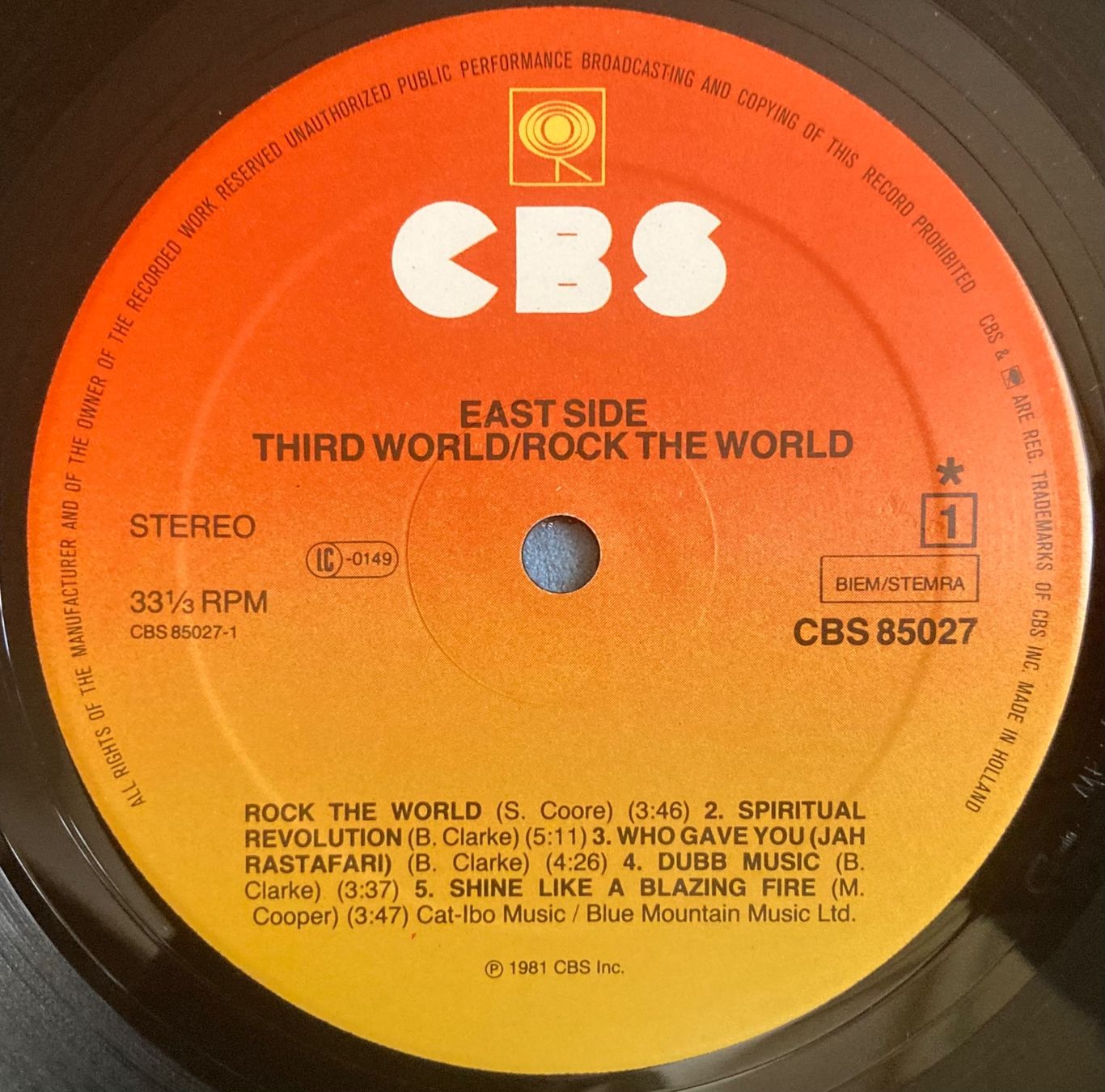 Dischi in vinile: THIRD WORLD - ROCK THE WORLD – Usato da Poliez-Pittet venduto da Newtown-Records 3