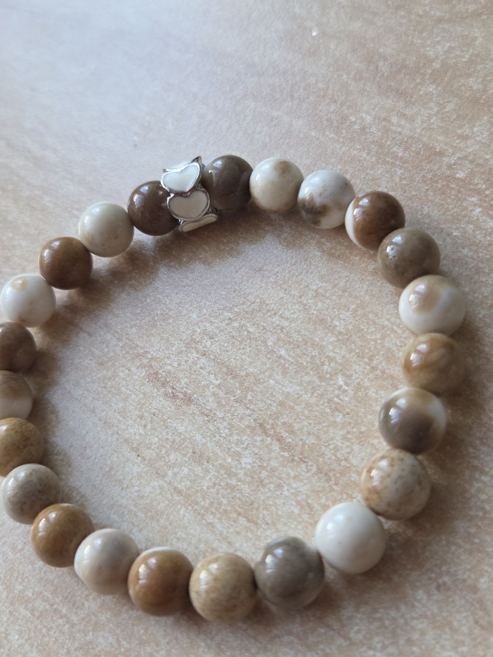 Bracciali & Braccialetti: Jaspis Stein Elastarmband mit Herzen Länge 17,5cm Neu – Nuovo (secondo la descrizione) da Winterthur venduto da katzen07 2