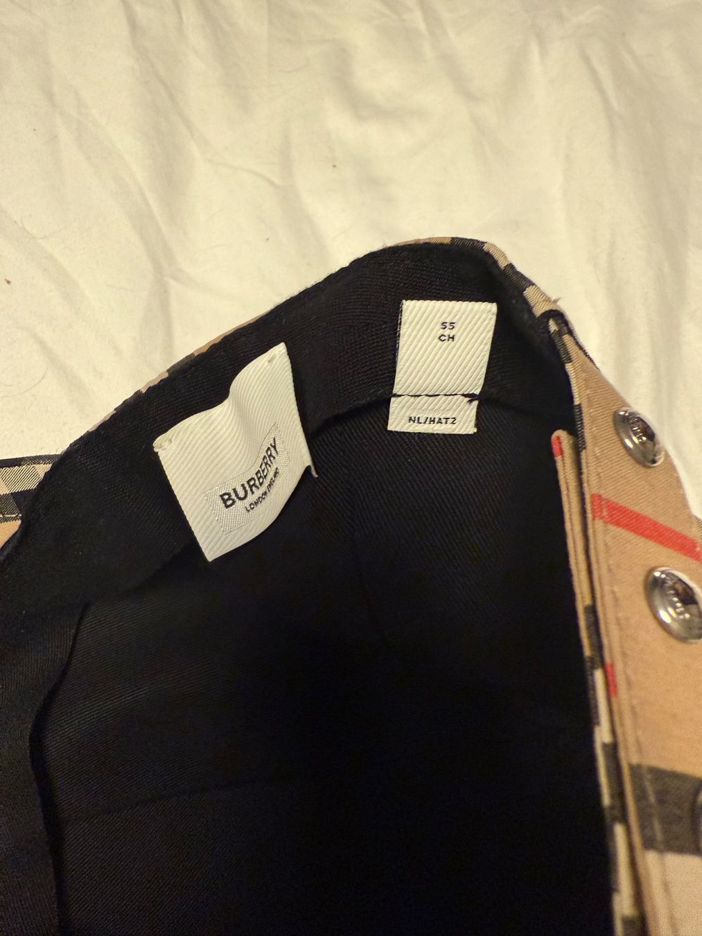 Burberry Hüte, Mützen & Caps: Burberry Mütze – Gebraucht aus Küsnacht von emch125 2