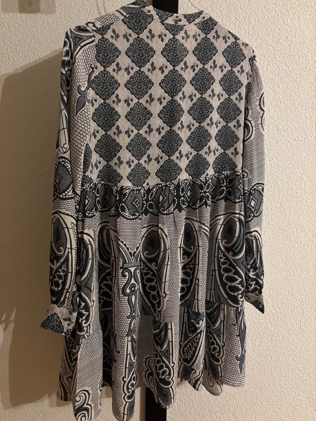 Samsøe Samsøe Vestiti: Samsoe & Samsoe Midi Kleid – Usato da Stallikon venduto da ulv_k7jj 3